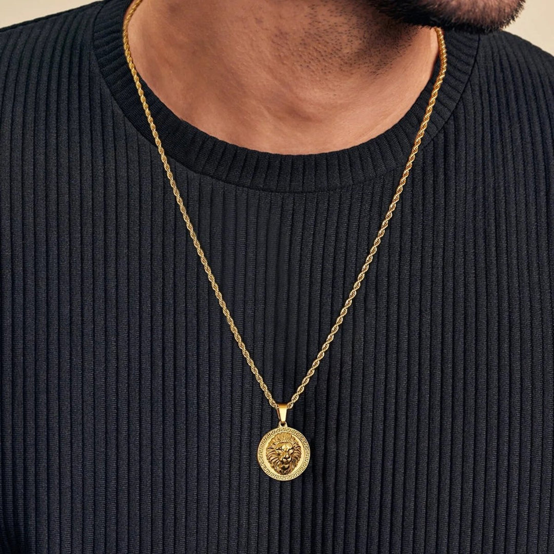 Round Lion Head Pendant Necklace 18K Gold - Markus Dayan