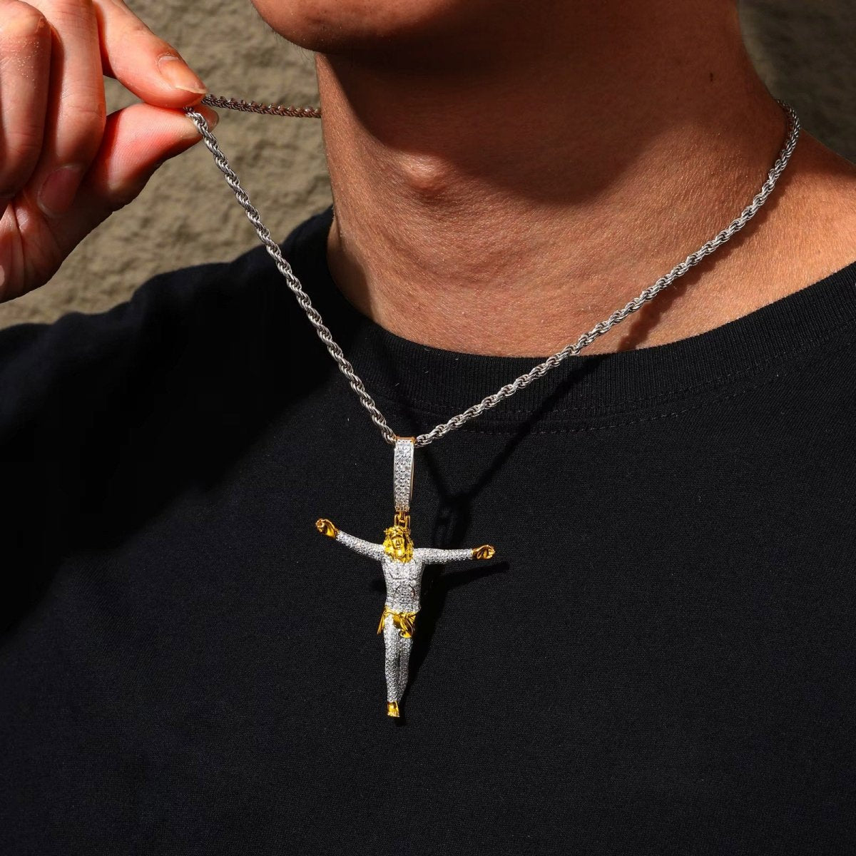 S925 Sterling Silver VVS Moissanite Jesus Cross Pendant – Markus Dayan