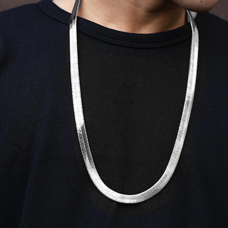 Herringbone Snake Chain Necklace in White Gold - Markus Dayan